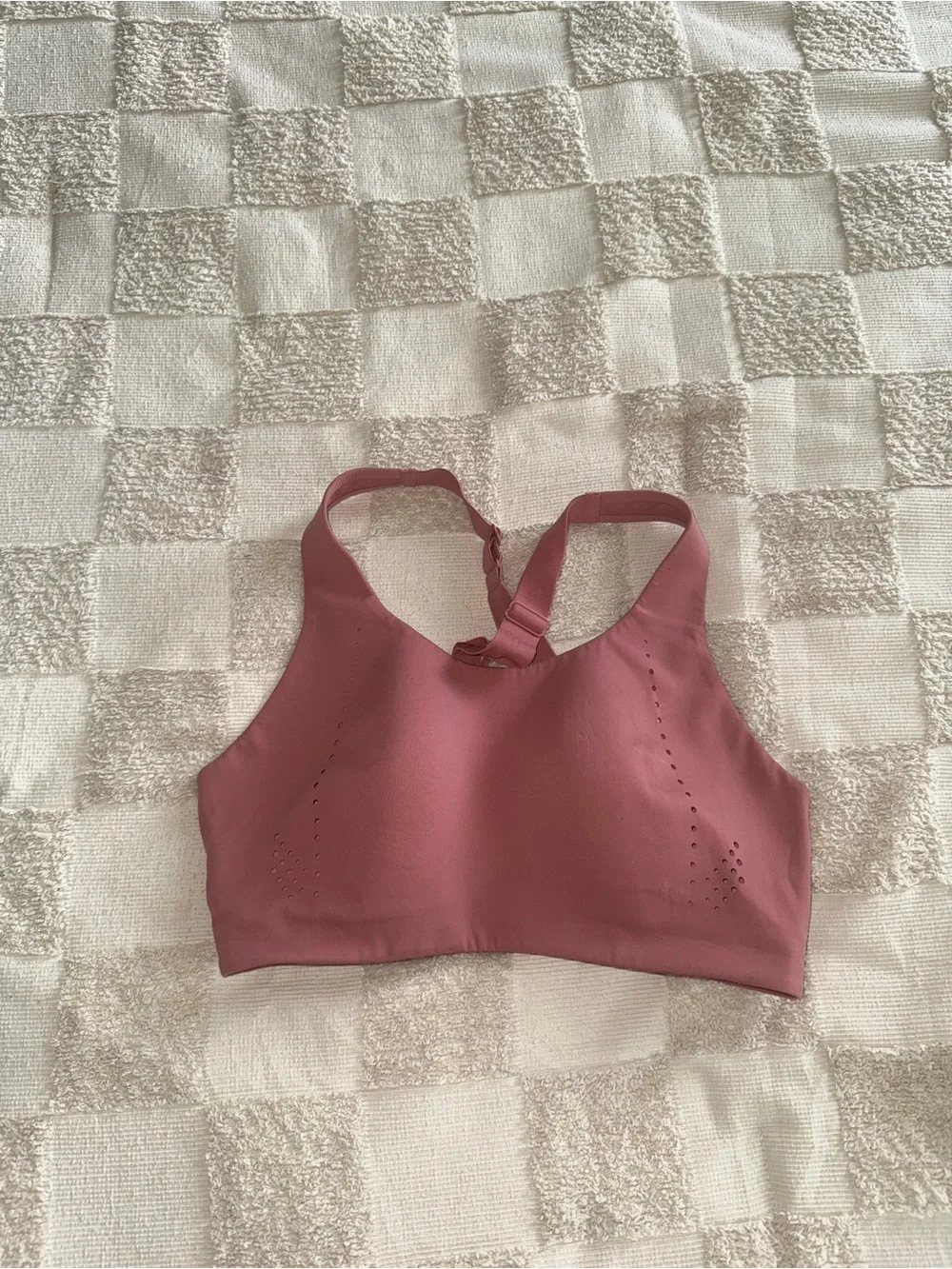 Lululemon AirSupport Bra 34D Mauve Pink High Support Racerback Sports Bra
